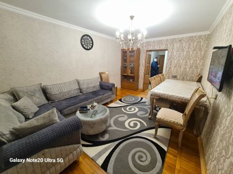 Satılır 3 otaqlı köhnə tikili 90 m² — Bakı