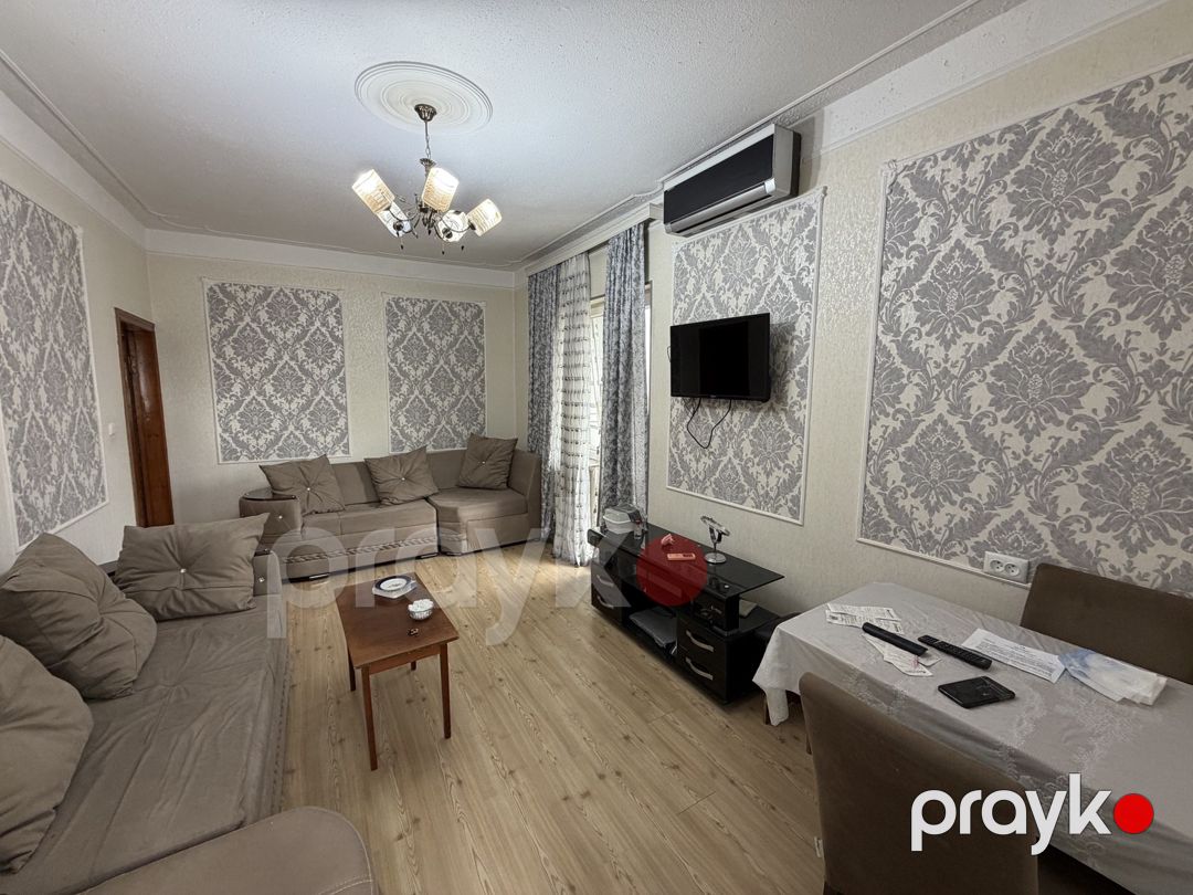 Satılır 2 otaqlı köhnə tikili 50 m² — Mənzil, Bakı (2)