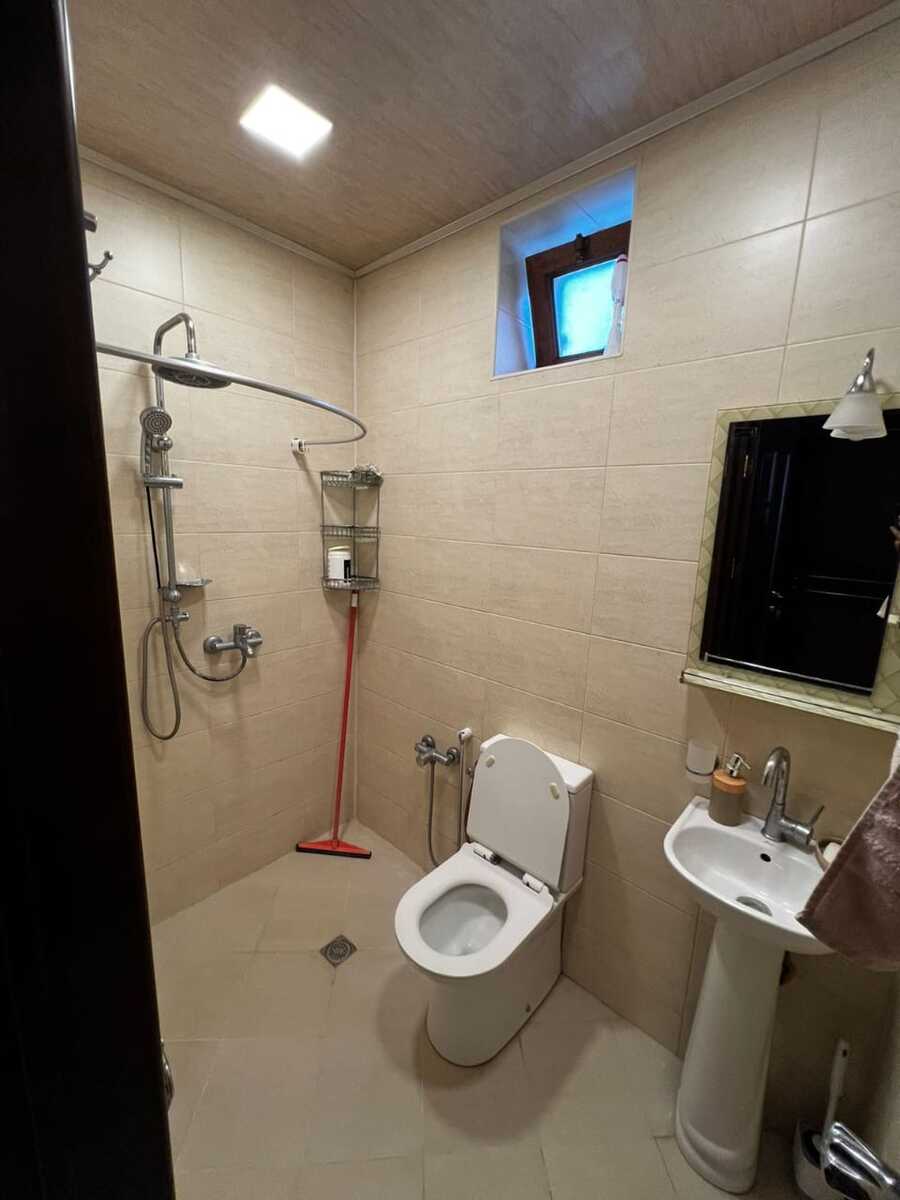 Satılır 5 otaqlı həyət evi/bağ evi 200 m² — Ev, villa, Bakı (9)