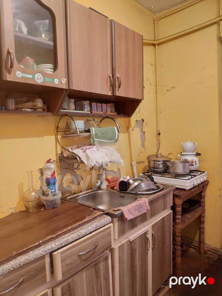 Satılır 2 otaqlı köhnə tikili 63 m² — Mənzil, Bakı (8)