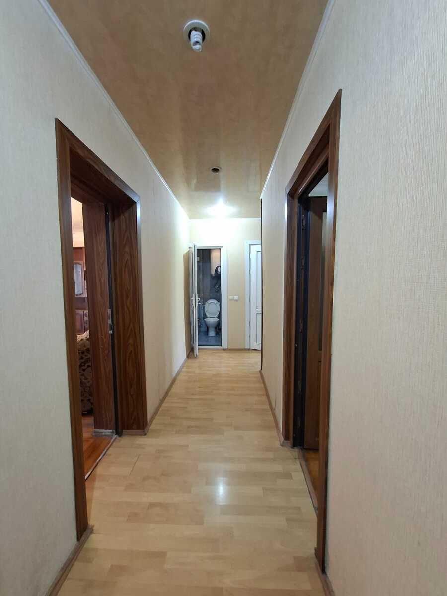 Satılır 4 otaqlı köhnə tikili 105 m² — Mənzil, Bakı (11)