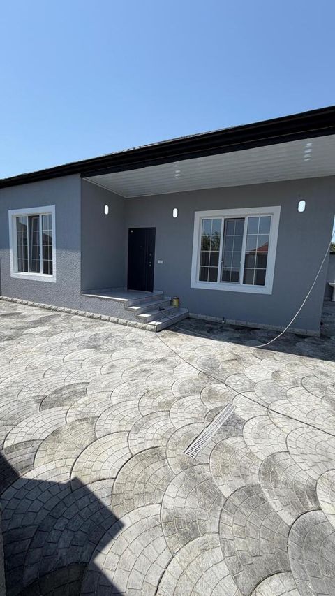 Satılır 3 otaqlı həyət evi/bağ evi 95 m² — Bakı