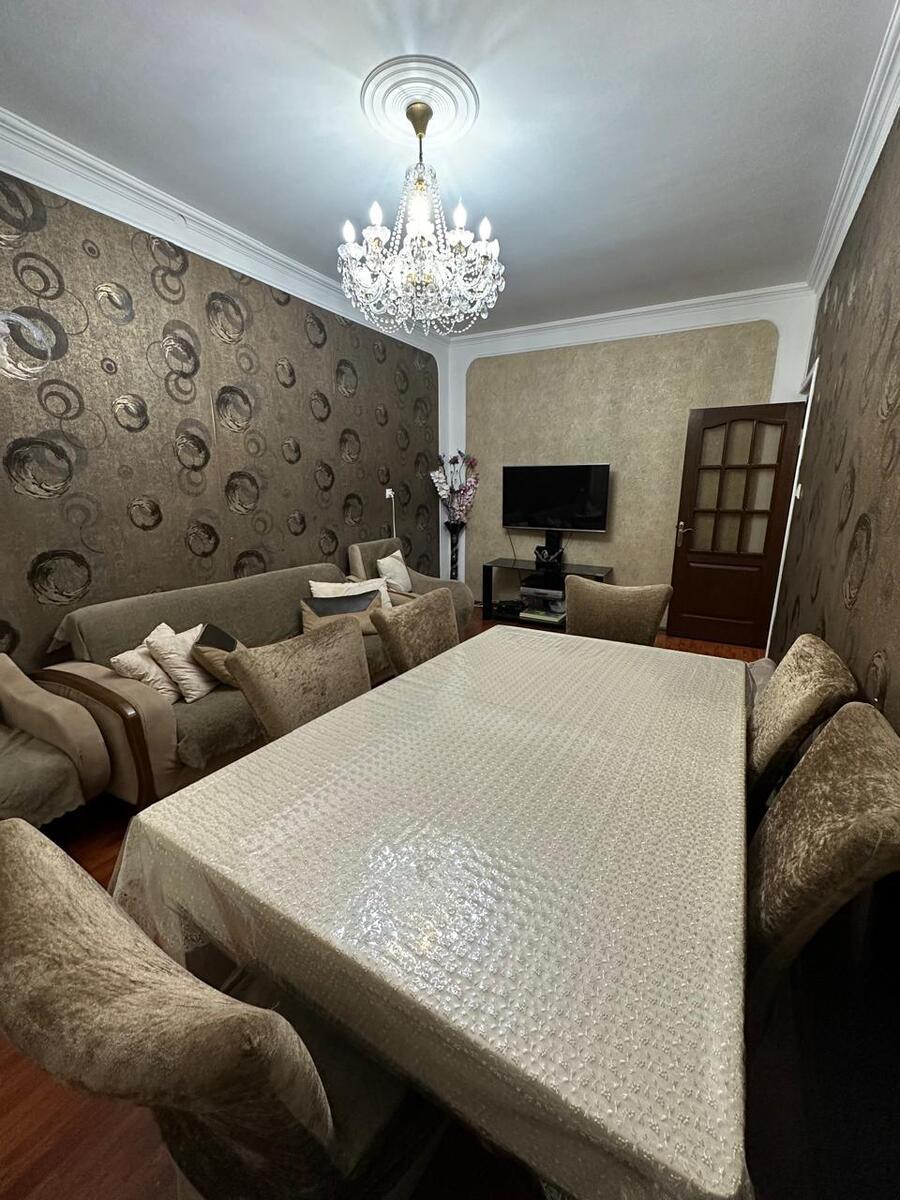 Satılır 3 otaqlı köhnə tikili 90 m² — Mənzil, Bakı (2)