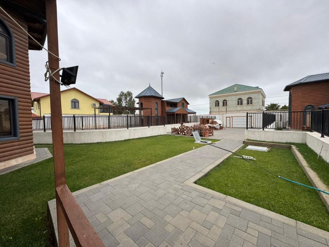 Satılır 15 otaqlı həyət evi/bağ evi 800 m² — Ev, villa, Bakı (3)