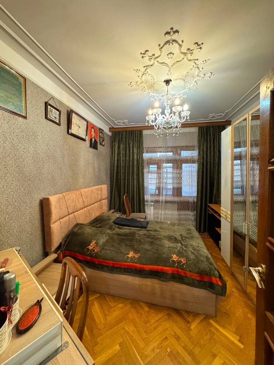 Satılır 5 otaqlı köhnə tikili 115 m² — Mənzil, Bakı (7)