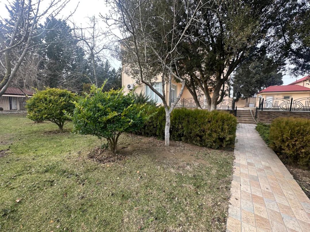 Satılır 5 otaqlı həyət evi/bağ evi 350 m² — Ev, villa, Bakı (4)