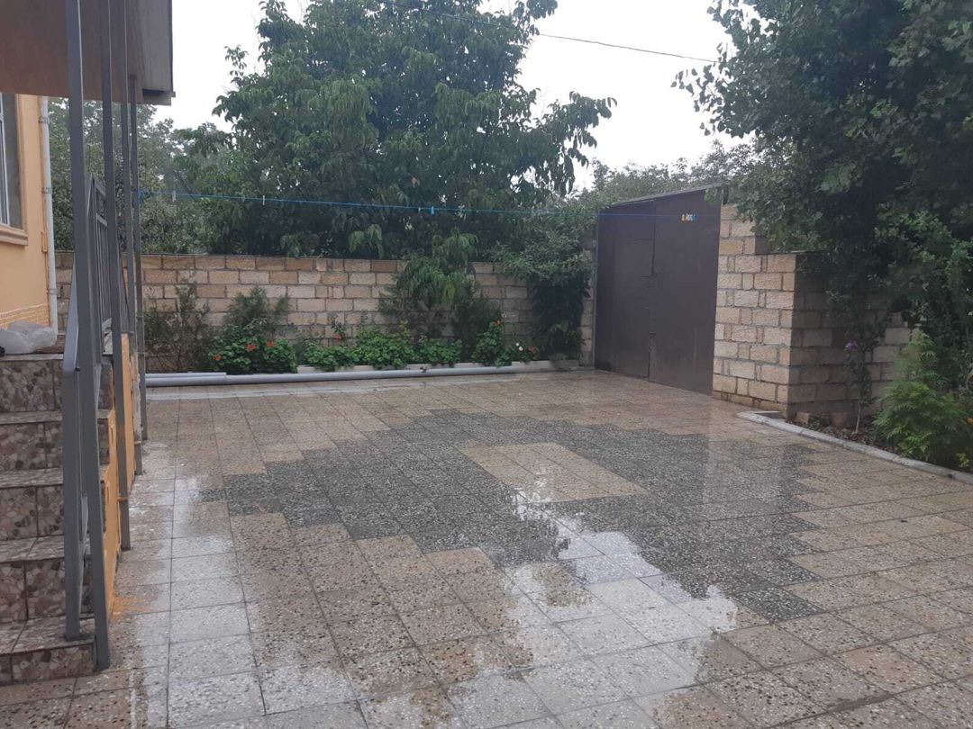 İcarəyə verilir 4 otaqlı həyət evi/bağ evi 140 m² — Ev, villa, Quba (2)