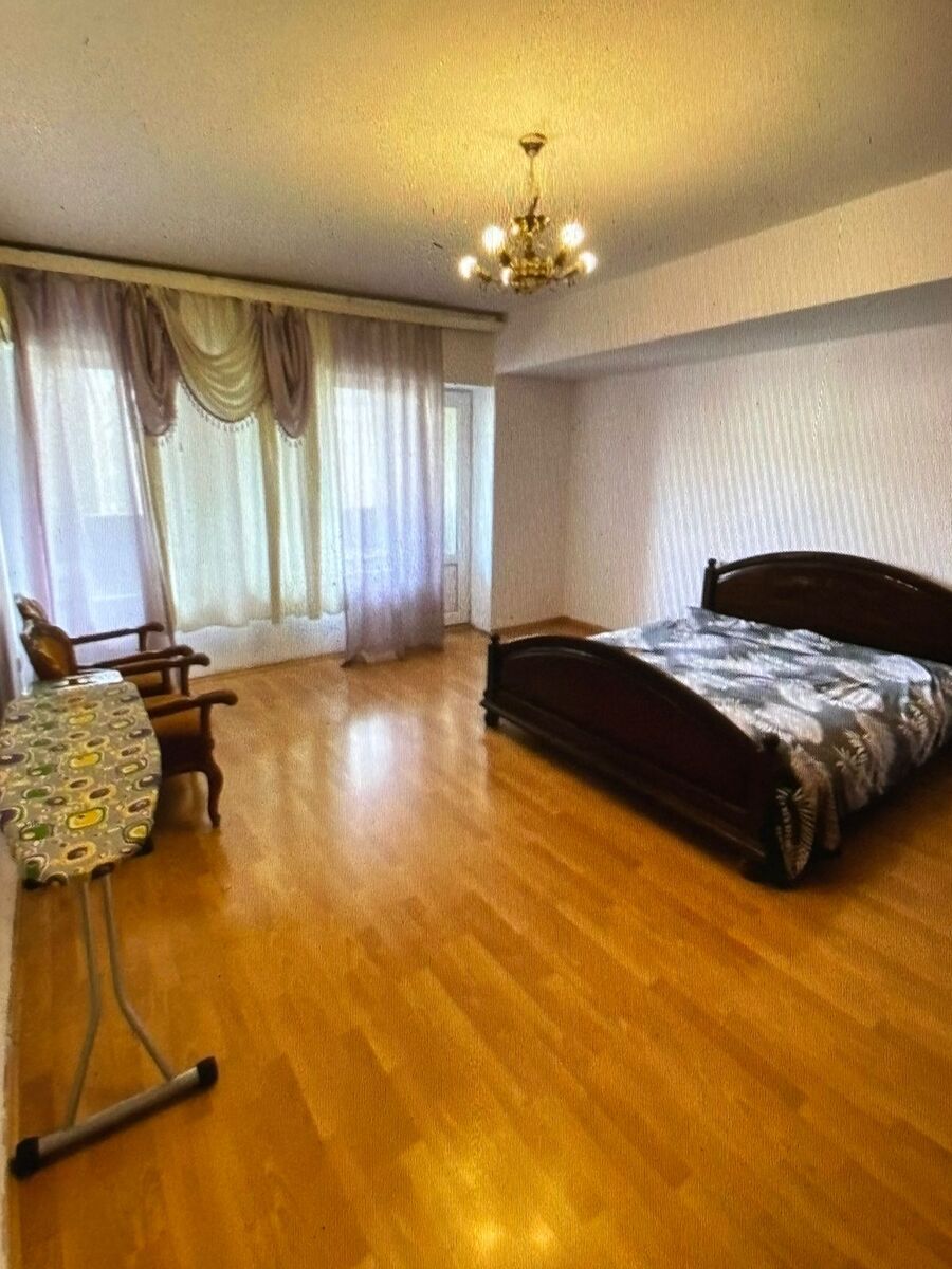Satılır 6 otaqlı köhnə tikili 140 m² — Mənzil, Bakı (3)