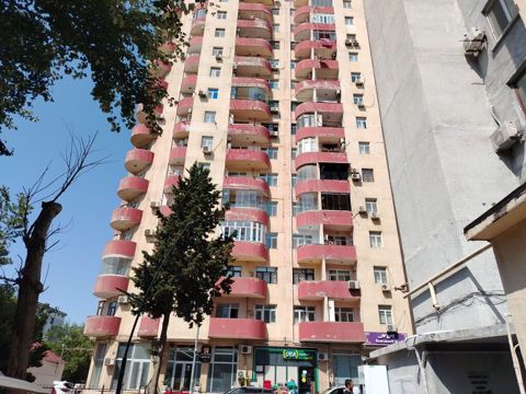 3 otaqlı, Yeni tikili, 135 kv. m — Bakı