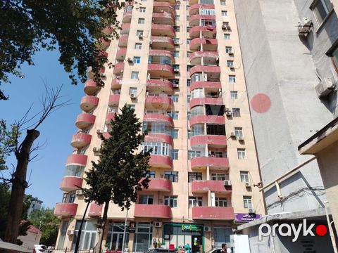 3 otaqlı, Yeni tikili, 135 kv. m
