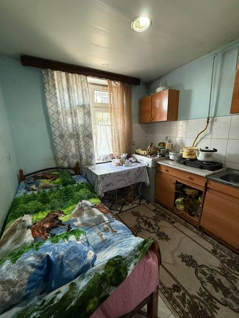 Satılır 1 otaqlı köhnə tikili 35 m² — Bakı