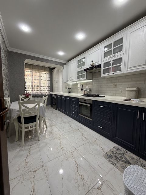 Satılır 3 otaqlı köhnə tikili 77 m² — Sumqayıt