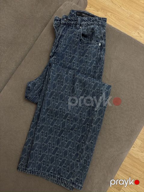 Armani Exchange qadın şalvarı 28 ölçü (s-M) geyinənlərə olar Əla — Bakı