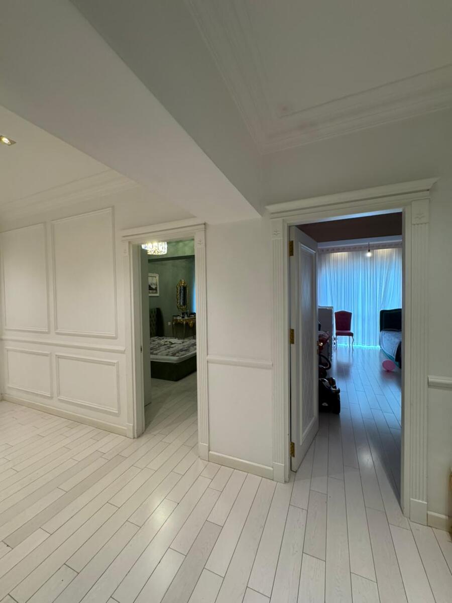 Satılır 4 otaqlı yeni tikili 181 m² — Mənzil, Bakı (7)
