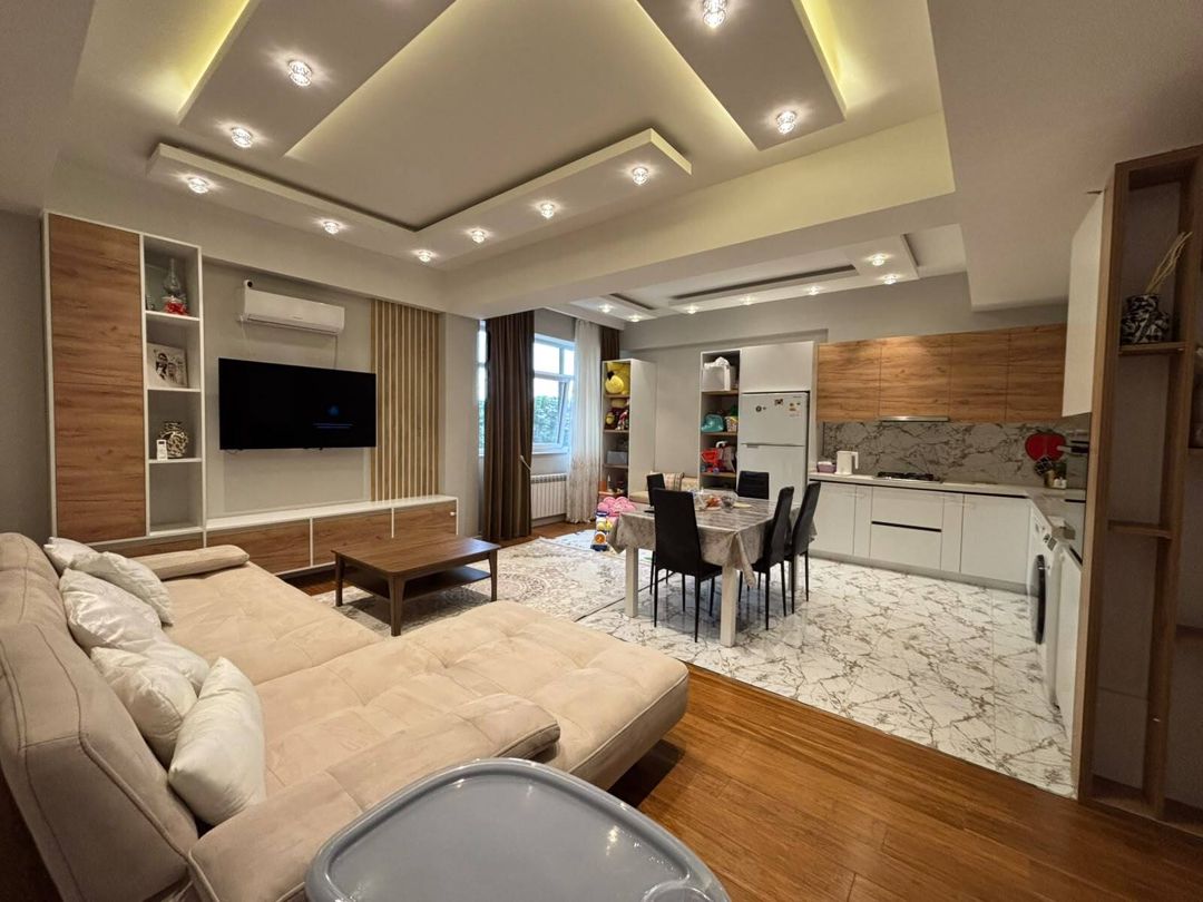 Satılır 3 otaqlı yeni tikili 130 m² — Mənzil, Bakı (2)