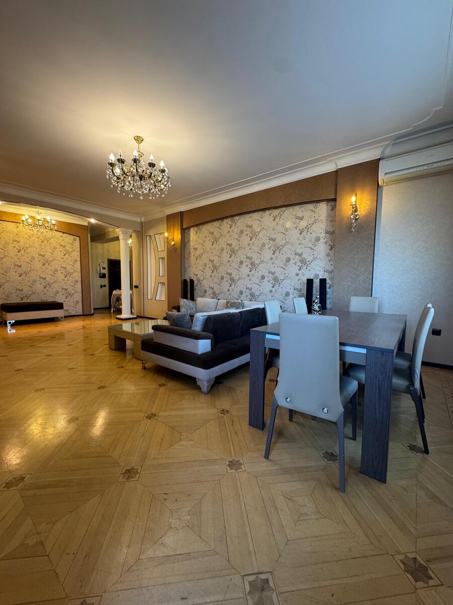 İcarəyə verilir 3 otaqlı yeni tikili 150 m² — Mənzil, Bakı (7)