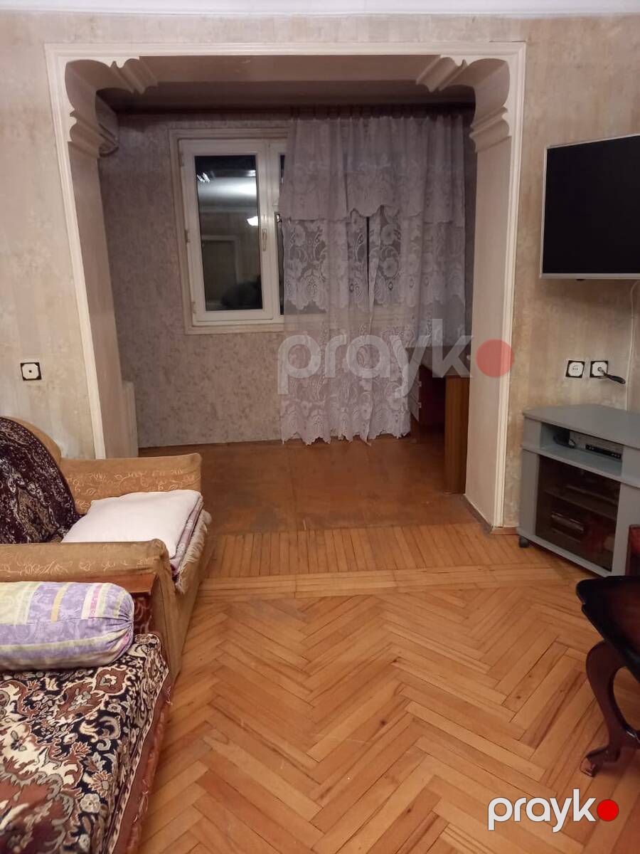 Satılır 2 otaqlı köhnə tikili 50 m² — Mənzil, Bakı