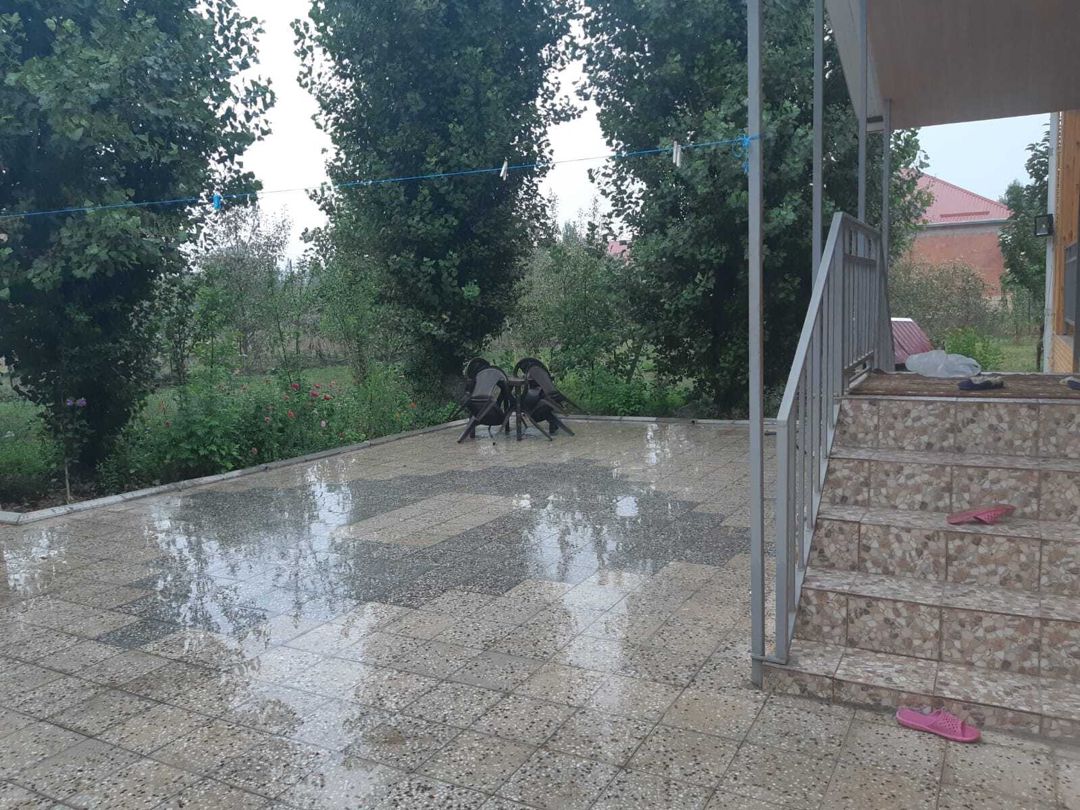 İcarəyə verilir 4 otaqlı həyət evi/bağ evi 140 m² — Ev, villa, Quba (3)