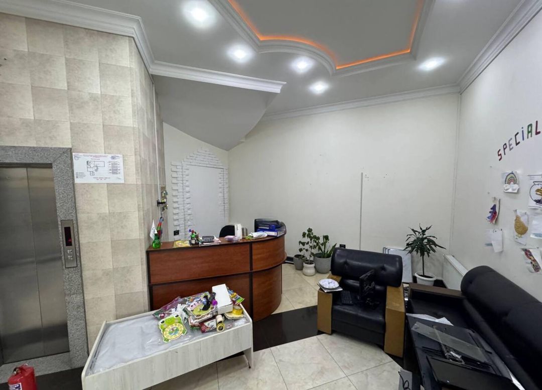 İcarəyə verilir 14 otaqlı həyət evi/bağ evi 900 m² — Ev, villa, Bakı (8)