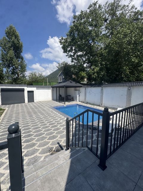 İcarəyə verilir 3 otaqlı həyət evi/bağ evi 100 m² — Qəbələ