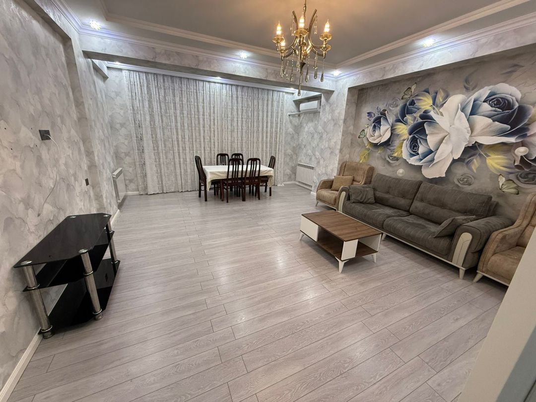 İcarəyə verilir 3 otaqlı yeni tikili 120 m² — Mənzil, Bakı