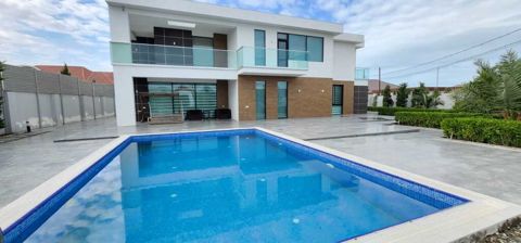 Satılır həyət evi/bağ evi 350 m² — Bakı