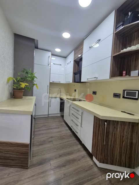 Satılır 2 otaqlı yeni tikili 50 m²