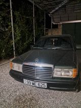 Mercedes 190, 2.0 L, 1990 il, 400 000 km — Otomobil