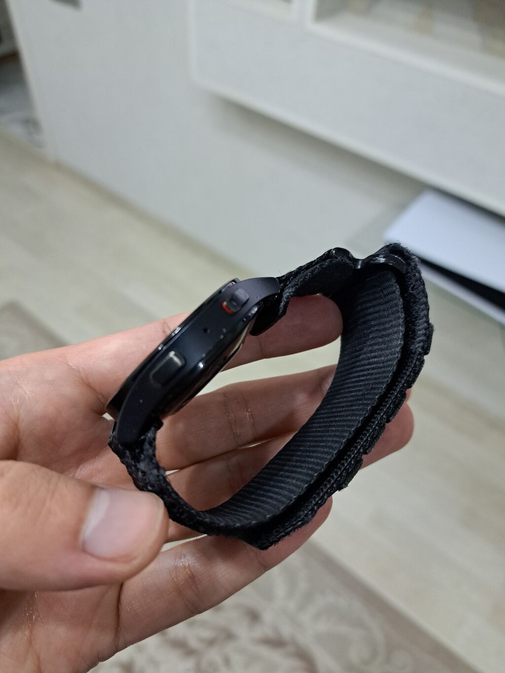 Samsung Galaxy Watch (dairəvi korpus) – qara rəng Xüsusiyyətlər — Aksesuarlar, Masazır (2)