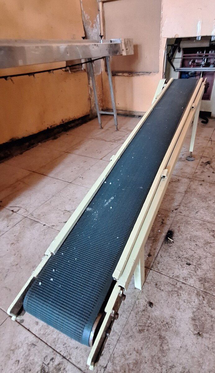 Eskalator — Biznes və avadanlıq, Bakı (2)