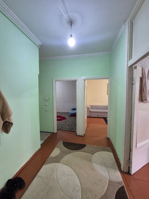 Satılır 3 otaqlı köhnə tikili 80 m² — Bakı