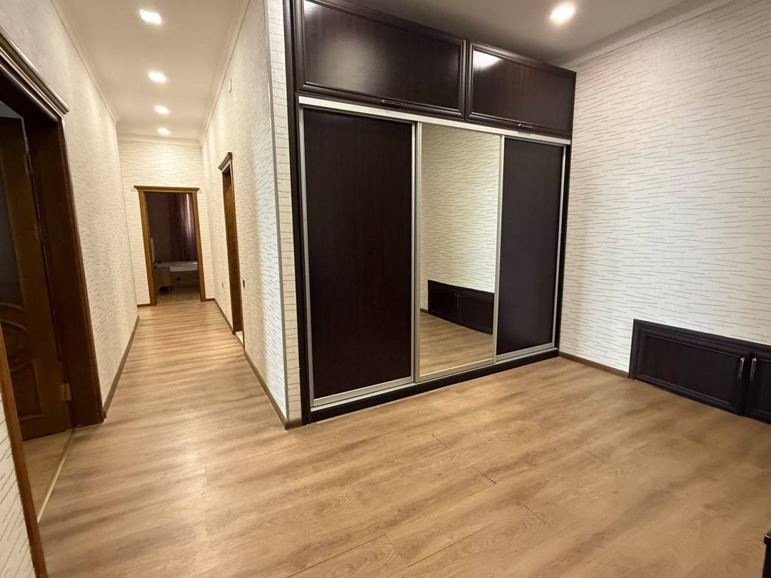 İcarəyə verilir 4 otaqlı yeni tikili 160 m² — Mənzil, Bakı (6)