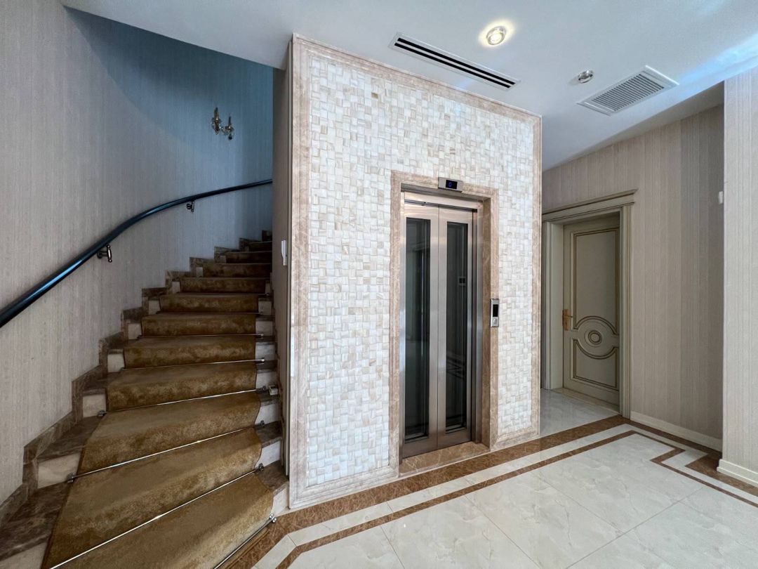 Satılır 9 otaqlı həyət evi/bağ evi 1000 m² — Ev, villa, Bakı (11)