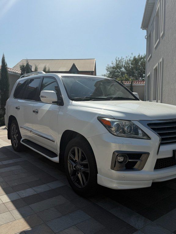 Lexus LX 570, 5.7 L, 2015 il, 230 000 km — Avtomobillər, Bakı (2)