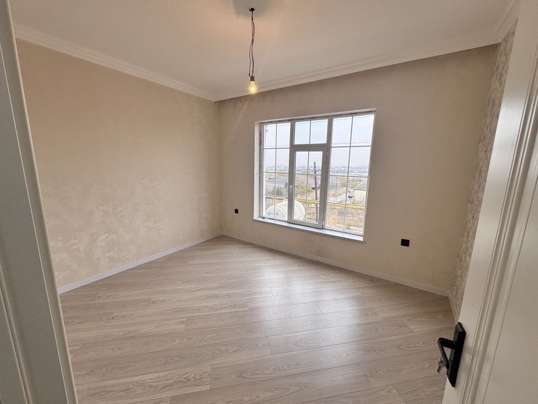 Satılır 4 otaqlı həyət evi/bağ evi 140 m² — Ev, villa, Bakı (3)