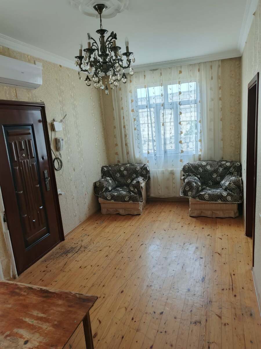 İcarəyə verilir 5 otaqlı köhnə tikili 150 m² — Mənzil, Bakı (3)