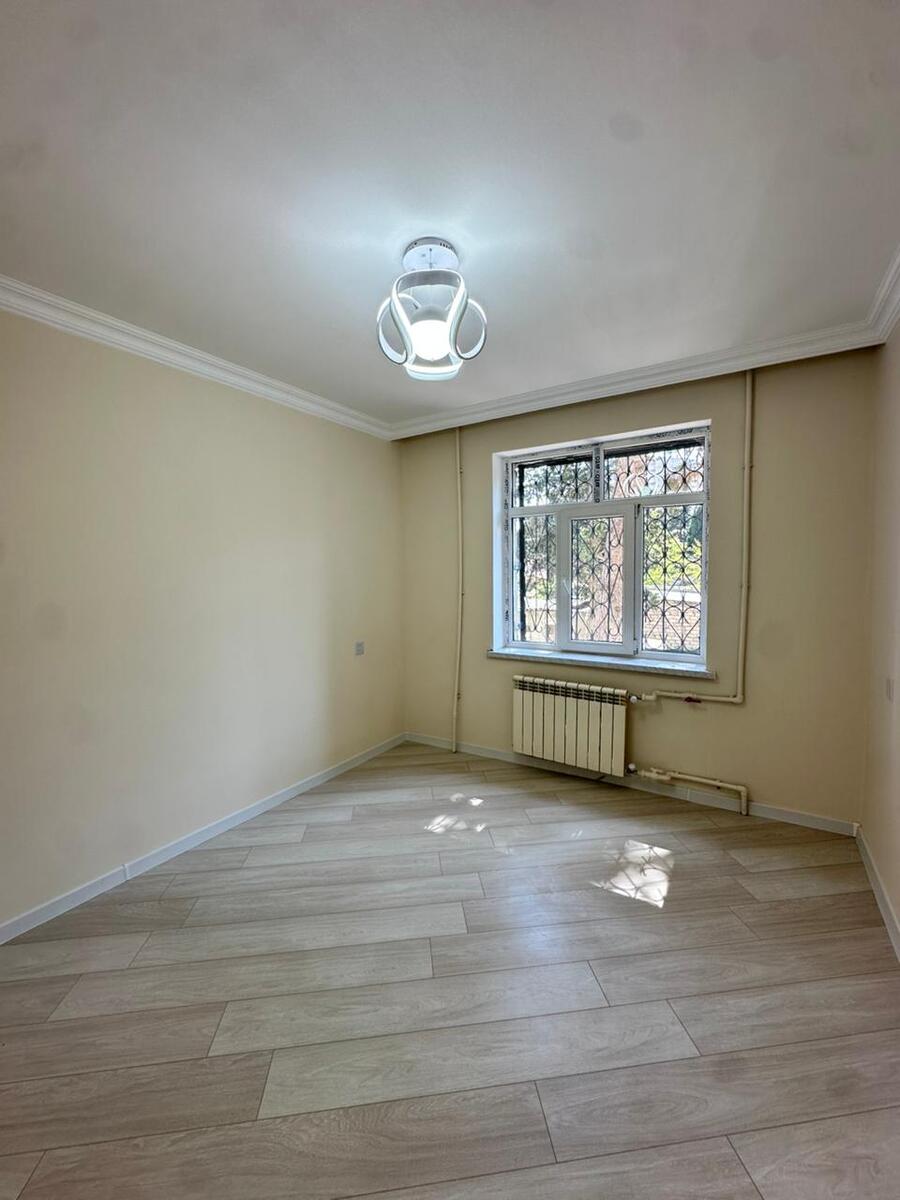 Satılır 4 otaqlı köhnə tikili 105 m² — Mənzil, Bakı (10)