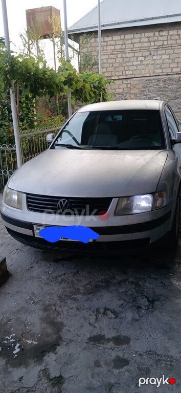 Volkswagen Passat, 1.6 L, 1997 il, 478 000 km