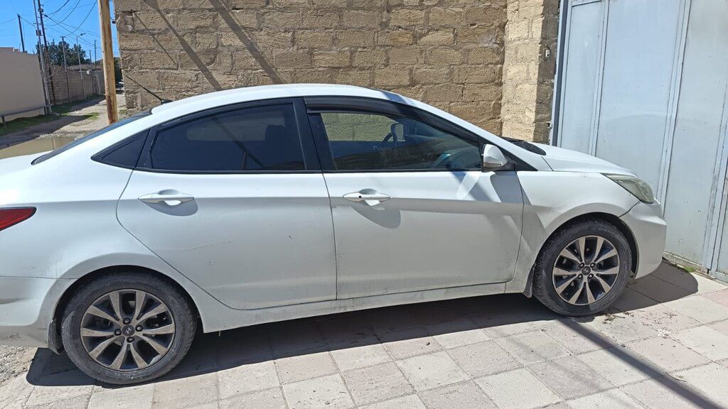 Hyundai Accent, 1.6 L, 2013 il, 426 000 km — Avtomobillər, Bakı (4)