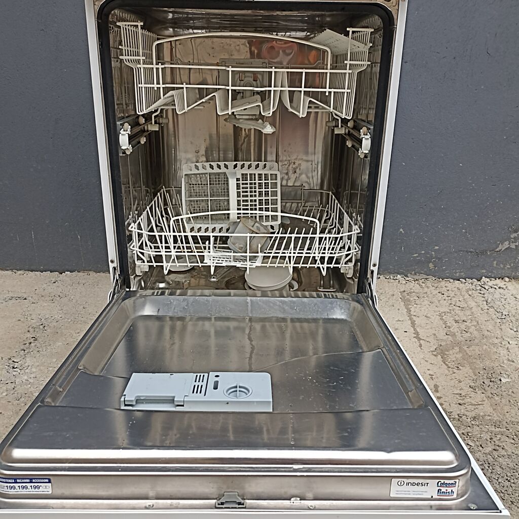 Indesit qabyuyan maşın – sərbəst quraşdırılan model - Ön panel — Mətbəx texnikası, Bakı (7)