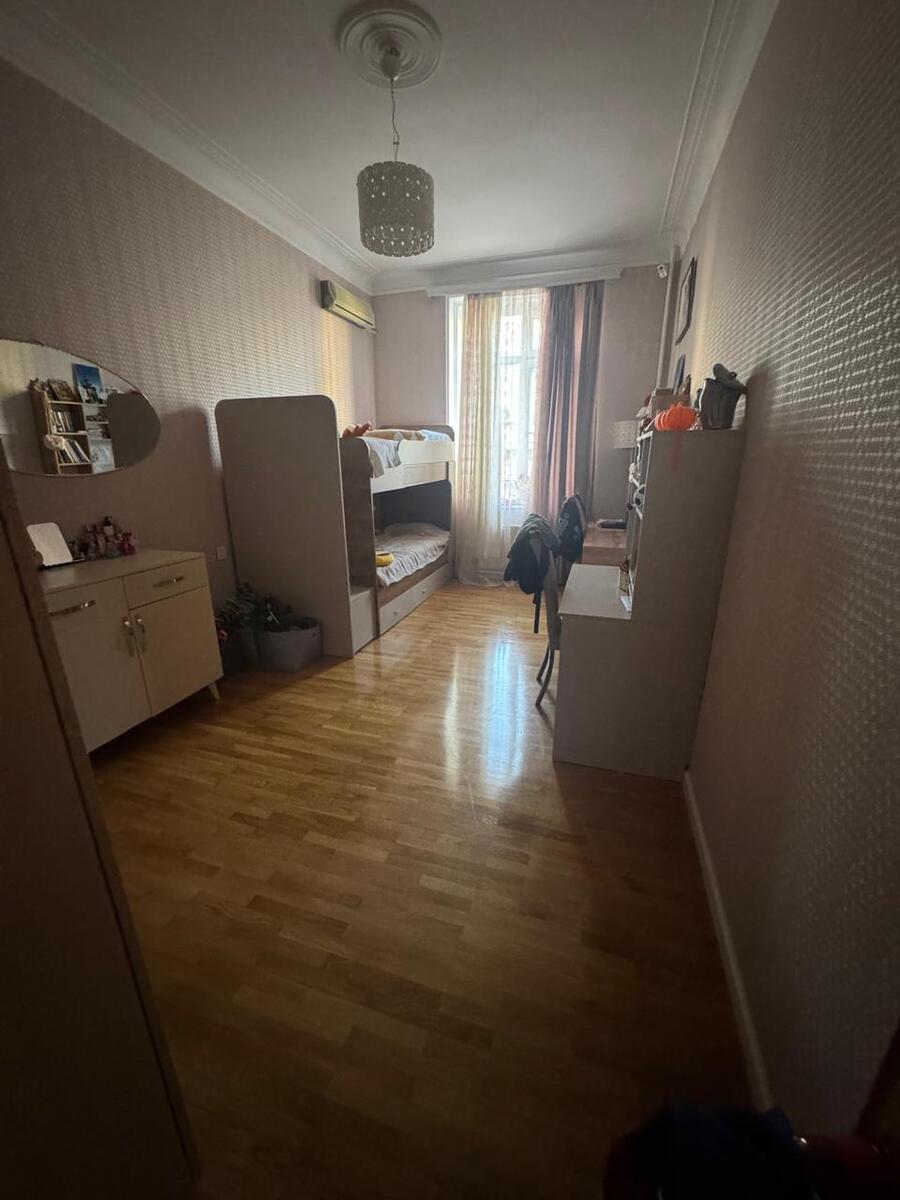 Satılır 3 otaqlı köhnə tikili 80 m² — Mənzil, Bakı (8)