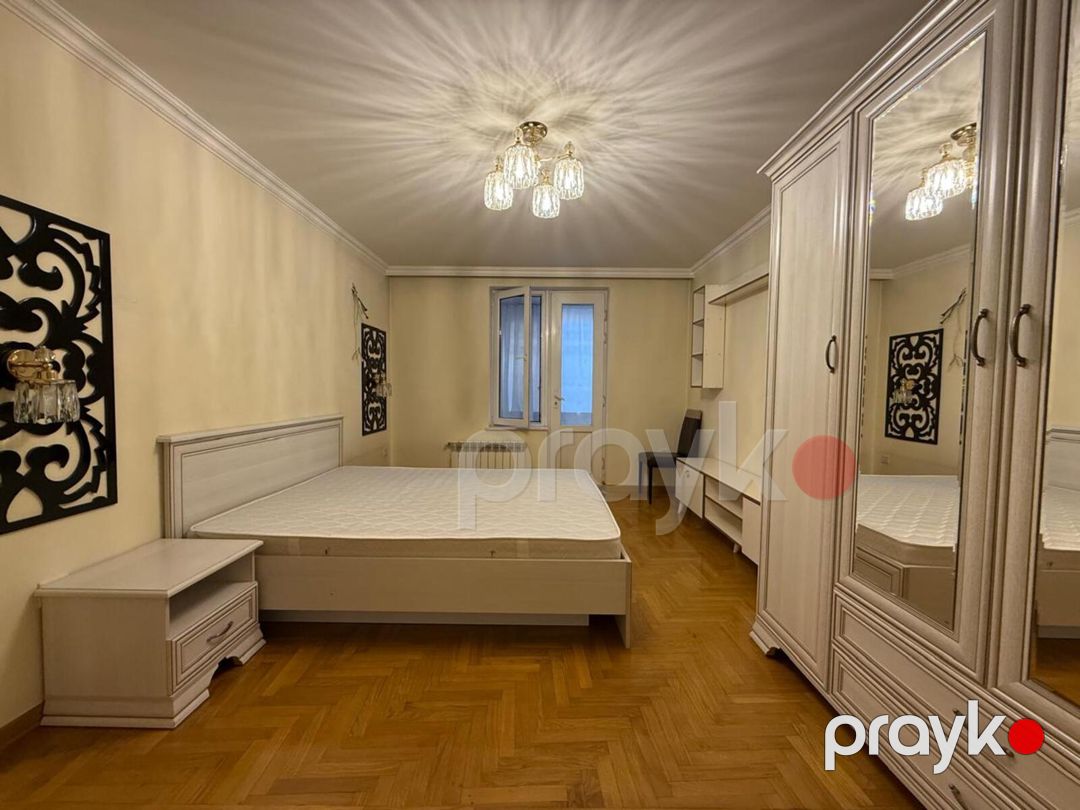 İcarəyə verilir 3 otaqlı köhnə tikili 170 m² — Mənzil, Bakı (6)