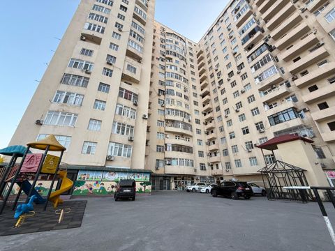 Satılır 3 otaqlı yeni tikili 135 m² — Bakı