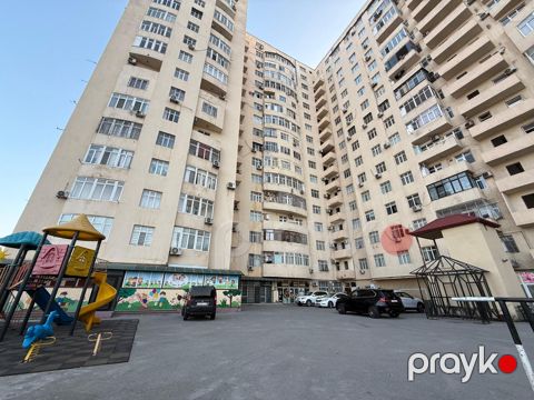 Satılır 3 otaqlı yeni tikili 135 m²