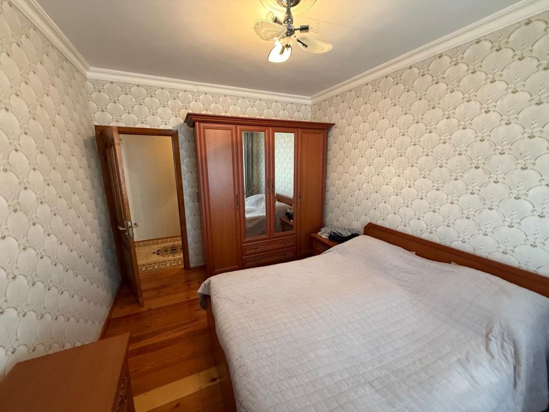 Satılır 5 otaqlı köhnə tikili 120 m² — Mənzil, Bakı (9)