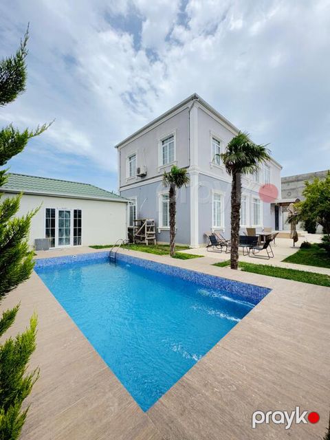 Satılır 6 otaqlı həyət evi/bağ evi 260 m²