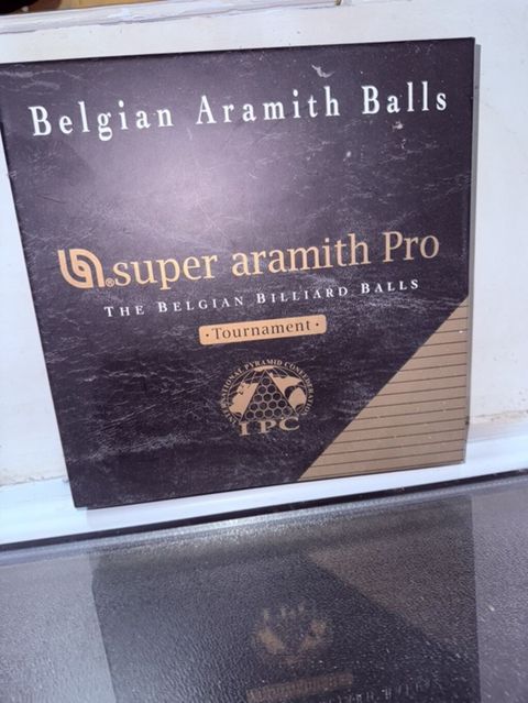 Az İşlənmiş Super Aramith Pro – Belgian Aramith Balls (Tournament) — Mehdiabad