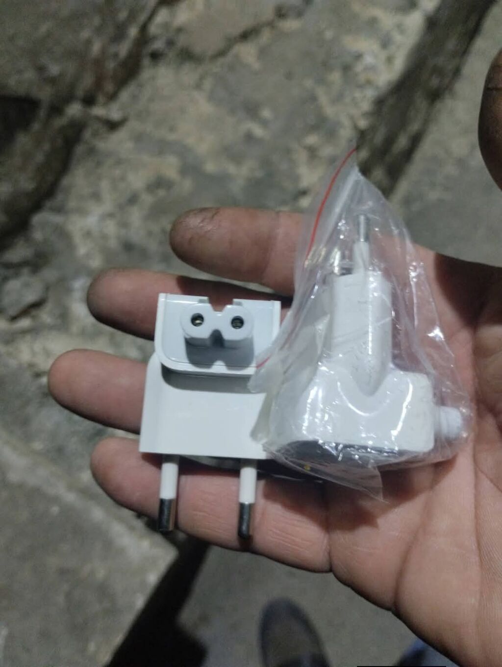 Məhsul: Elektrik ştepsel adapterləri (EU pluq ucluqları) Təsvir: - 2 — Elektronika, Bakı (2)