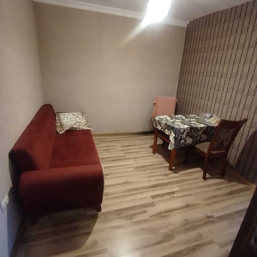 Satılır 2 otaqlı köhnə tikili 40 m² — Mənzil, Bakı (2)
