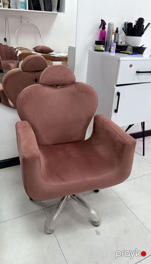 Nigar Qaş kreslosu 190 man təzədi unvan.Xrdalan Aff park — Bakı